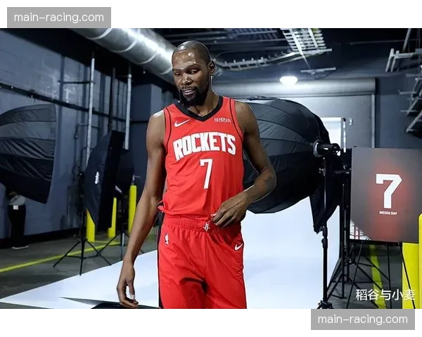 火箭客场105-101险胜黄蜂 杜兰特35分8篮板率队复仇成功